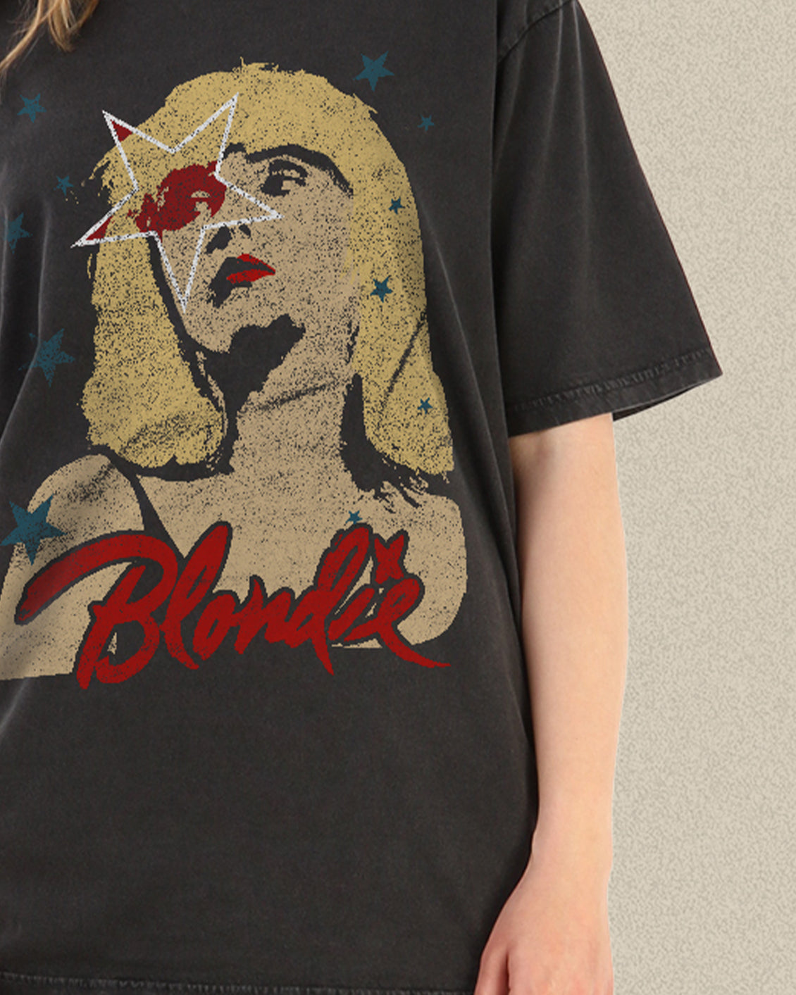 BLONDIE STAR WASHED OVERSIZED TEE